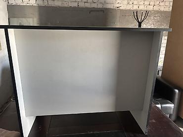 Офисные столы: Продаю офисные столы. Серый с задвижкой и шкафчиком, размер 90см х 70 — 8