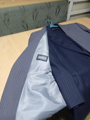 Костюмы: Мужская одежда: кожаная куртка‑парка и два классических костюма 1) — 6