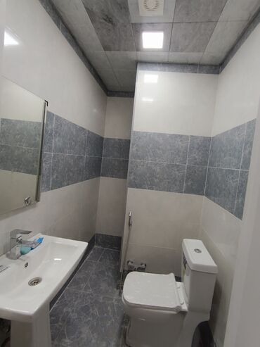 Uzunmüddətli kirayə mənzillər: Sumqayıt şəhəri Bulvar Mirvaridən qanuni 3 otaqlı mənzil boş vəziyətdə — 15