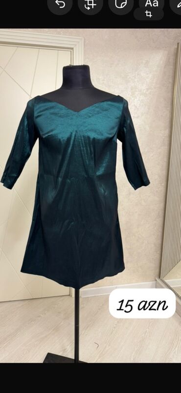 Dəstlər, kostyumlar: Qadın geyimləri 1) Bej rəngli trikotaj dəst – 10 AZN - V-yaxa — 19