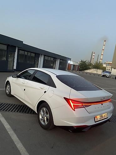 Продажа авто: Hyundai Elantra: 2020 г., 1.6 л, Автомат, Бензин, Седан — 7