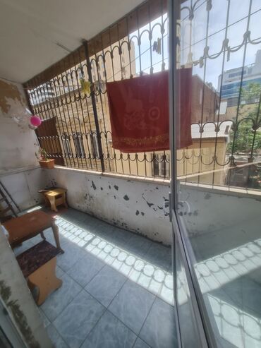 Günlük kirayə mənzillər: 2 otaqlı, Səbail r. r-nu — 13