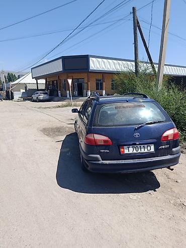 сиенна 2012: Toyota Avensis: 2002 г., 1.8 л, Механика, Бензин, Универсал — 3