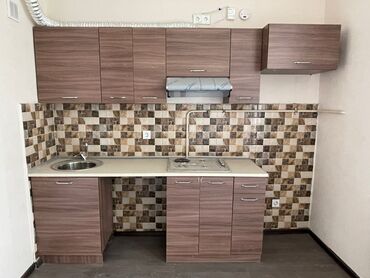 Masaüstü kompüterlər və iş stansiyaları: Metbex mebeli satilir. 450 azn. Ölçüsü 2.60 sm.Tep tezedi.İstifade