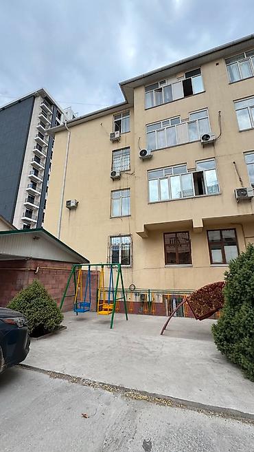 фурманова: 2 комнаты, 118 м², Азия Молл 2 этаж — 3