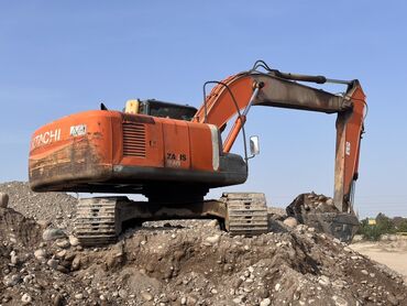 задние фары гольф 3: Экскаватор, Hitachi, 2017 г., Гусеницалуу