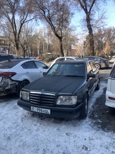 Mercedes-Benz: Mercedes-Benz E-Class: 1993 г., 3.2 л, Автомат, Бензин, Седан