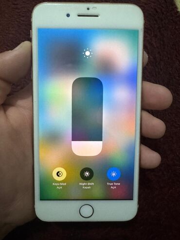 Apple iPhone: IPhone 8 Plus, 64 GB, Qızılı, Barmaq izi — 3