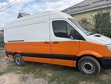 124 e500: Грузовой фургон Mercedes-Benz Sprinter 2,2 обыем 651 матор растаиожен — 2