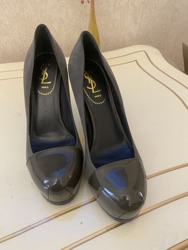 Tuflilər: Tuflilər, YSL, Ölçü: 37, rəng - Mavi, Yeni — 37