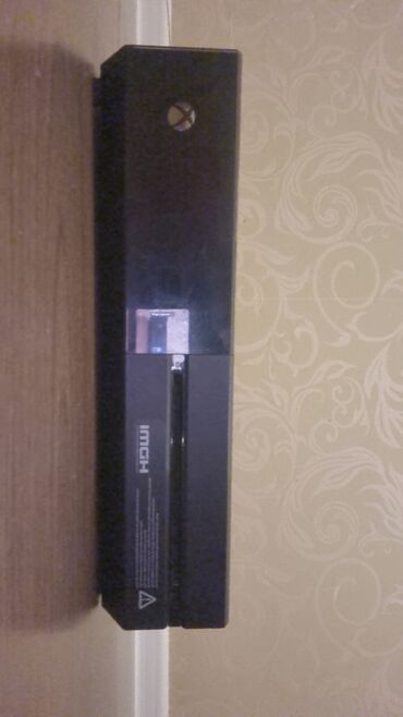 PS2 & PS1 (Sony PlayStation 2 & 1): Hər şeyi işləyir problemi yoxdur btün kabelləri veriləcək sadecə