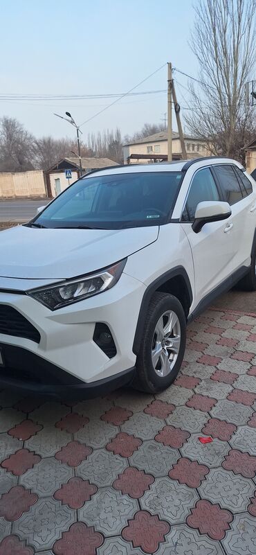 Toyota: Toyota RAV4: 2019 г., Автомат, Бензин, Кроссовер — 1