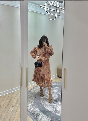 теплые платья для полных: Платье от бренда Zimmermann миди с романтичным принтом Размер