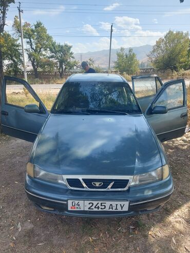 Daewoo: Daewoo Nexia: 1995 г., 1.5 л, Механика, Бензин