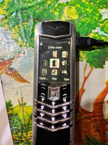 Vertu: Vertu Signature Touch, rəng - Boz, Düyməli — 3