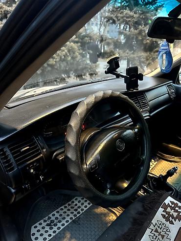 Opel: Opel Vectra: 1999 г., Хэтчбэк — 10