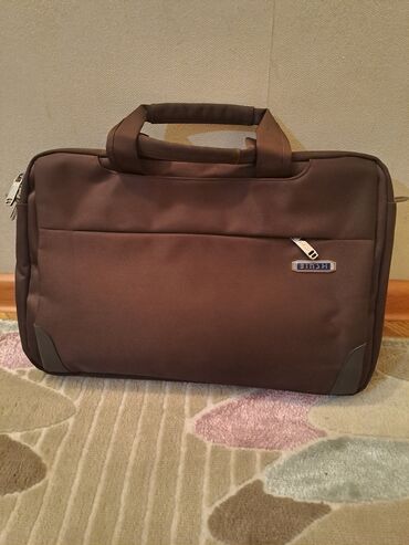 чехол на понель: Продаю сумки для ноутбуков и рюкзаки люкс качества в идеальном