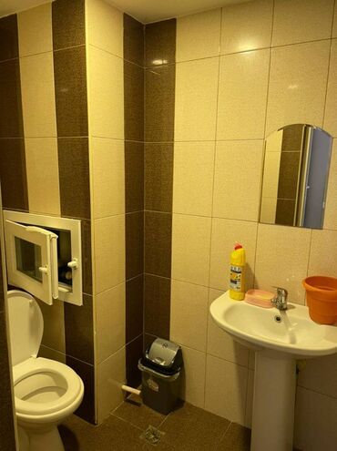 Digər kommersiya daşınmaz əmlakı: Həzi aslanov metrosuna yaxin Gəncə prospektində yerləşən obyekt ofis — 3