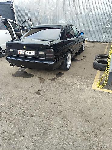е34 крыло: BMW 5 series: 1993 г., 3.2 л, Механика, Бензин, Седан — 6