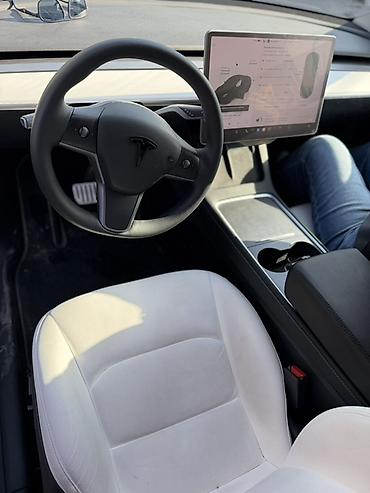 Tesla: Tesla Model Y: 2023 г., 0.1 л, Вариатор, Электромобиль, Кроссовер — 4