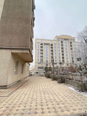 гоголя московская: Срочно продается коммерческое помещение! В новом 9 этажном жилом доме