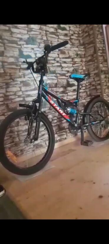 запчасти на велосипед: Velosiped idealdır təzə təkərlər fikri ciddi olanlar zəng vursun