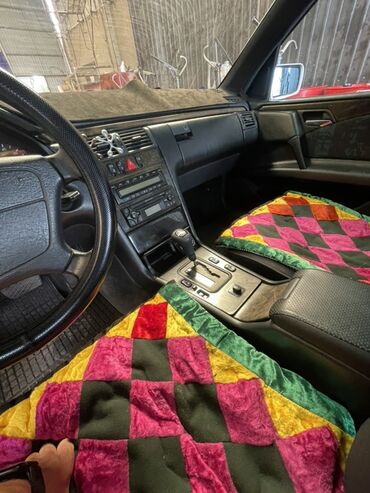 Mercedes-Benz: Mercedes-Benz E-Class: 1995 г., 3.2 л, Автомат, Бензин, Седан — 12