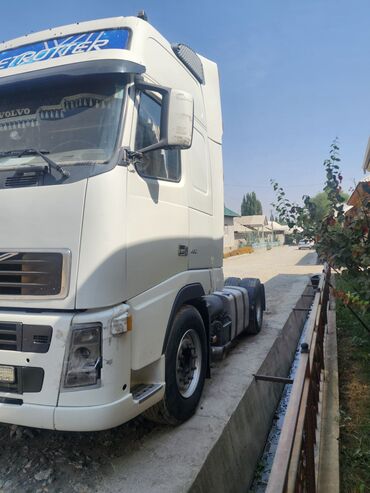 купить тягач volvo fh12: Тягач, Volvo, 2005 г., Без прицепа