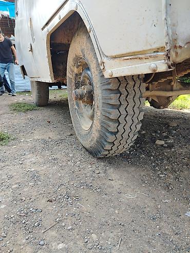 4 tekerlekli motor atv: UAZ-452 “Buxa” mikroavtobus - Kuzov: ağ rəngli, ikiqat arxa qapı, ön — 8
