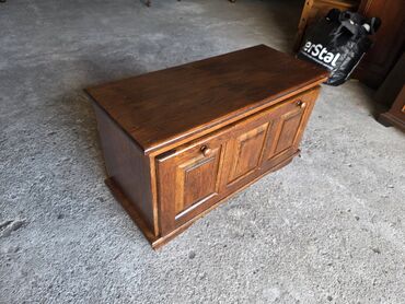 Komode: Drvena komoda/ormarić za dnevnu sobu ili hodnik - Materijal: puno — 9