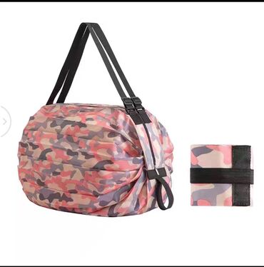 плетенная сумка: Чудо сумки на базар,на баню,на пляж. можно завернуть маленький клубок