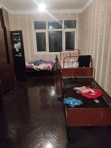 gencede ev: Salam Ev 3 otaqdır 1 nəfər otaq yoldaşı oğlan tələbə axtarılır evdə — 2