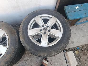 89 2: Комплект из 4 зимних шин Bridgestone Blizzak DM‑V2 на литых дисках — 1