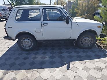 shevrolet niva: ВАЗ (ЛАДА) 4x4 Нива: 1996 г., 1.7 л, Механика, Бензин, Внедорожник — 4