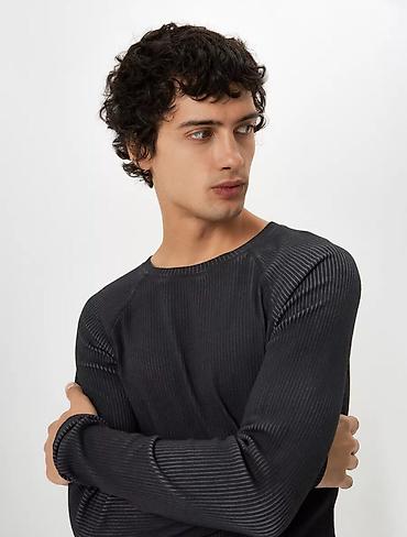 pull and: Лонгслив в рубчик мужской Concept Club
Размер на бирке L — 2