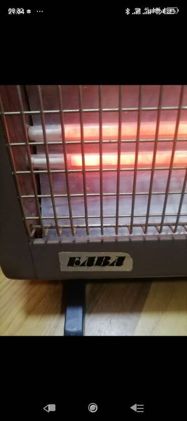 Kaloriferi: Grejalica kvarcna manja. LABA 2000 w ispravna . 

Mirjevo — 9