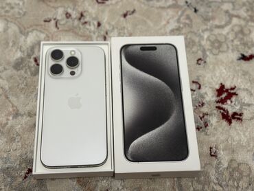 Apple iPhone: IPhone 15 Pro, Б/у, 128 ГБ, Белый, Защитное стекло, Коробка, 100 %