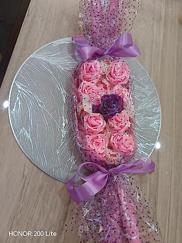 cohiba kutija cena: 💕 9 POLJUBACA 💕 Poklon koji osvaja na prvi pogled! 🌹✨ Buket od 9 — 2