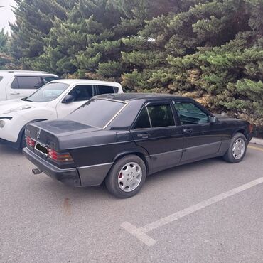 Физика: Mercedes-Benz 190 (W201): 2 л | 1992 г. Седан