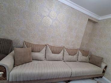 Диваны: Bej rəngli geniş divan - Ölçü: təxminən 3 metr uzunluq (6 böyük — 4