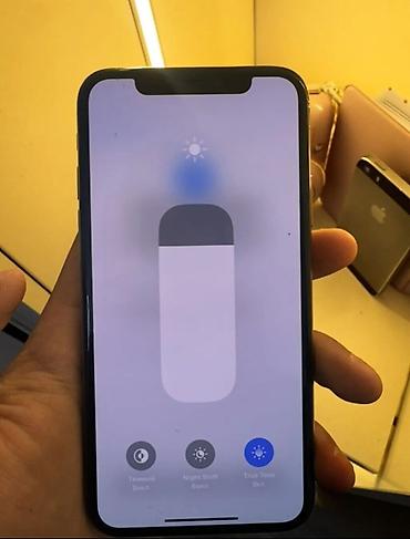 IPhone Xs, Б/у, 64 ГБ, Золотой, 74 %