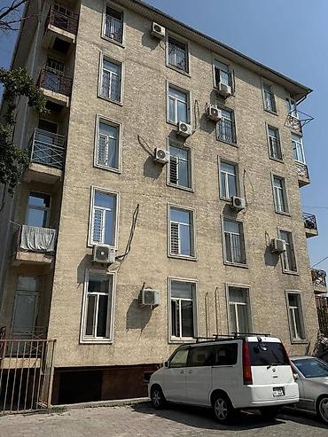 Продажа офисов: Продажа офисов 85 м², С ремонтом, Без мебели, Многоэтажное здание, Цокольный этаж этаж — 9