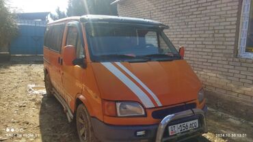 авто 4 вд: Ford Transit: 1999 г., 2.5 л, Механика, Дизель, Универсал