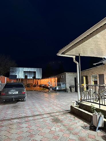 Продажа коттеджей и домов: Уй сатылат кочкор айылында Мал жаккан жери бар 2 этаж чоп жыйнаган — 14