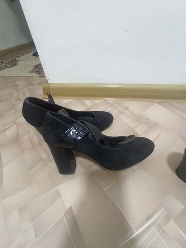 туфли чёрные замшевые: Туфли 35