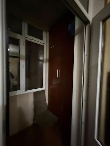 satilan heyet evleri: Mənzildə müasir mətbəx və tam mebel-avadanlıq komplekti — 7