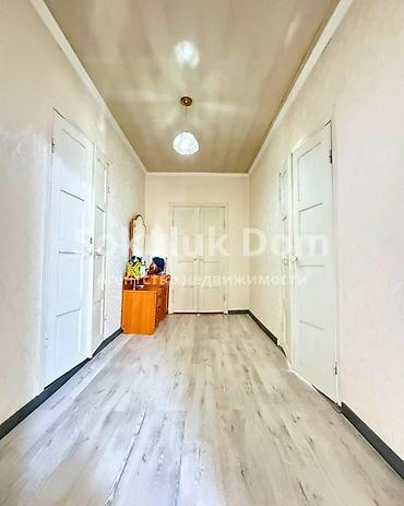 Продажа коттеджей и домов: 🔥СРОЧНО!🏠Продается дом в с. Сокулук, нижняя зона 🟡Комнаты: 5 🟡Участок — 10