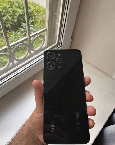 Xiaomi: Телефон состояниш как новый. Батарейка 5000mh. Коркуниш тез. Экран