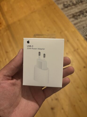 pes 20: Adapter Apple, 20 Vt, İşlənmiş
