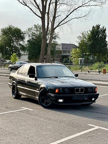 ауди а6 с4 1: BMW 5 series: 1991 г., 2.5 л, Кол менен иштөөчү, Бензин, Седан — 1